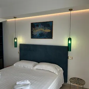 Amani Chic , Olbia Italia